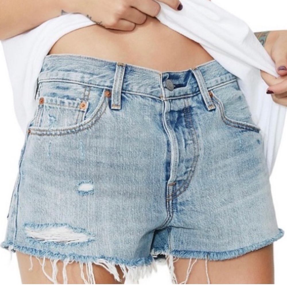 Levis 501 Button Fly Denim Distressed Jean Shorts Cutoffs High Waisted Size 27